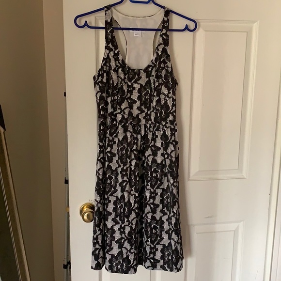 Kenzie Dress - Picture 2 of 3